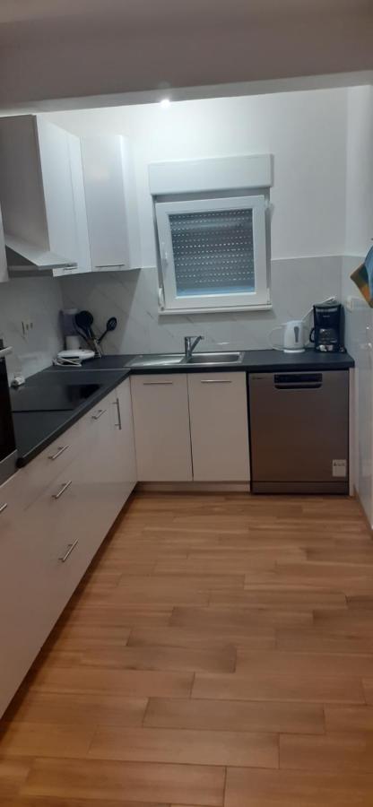 Fourm Appartement Bibinje Buitenkant foto