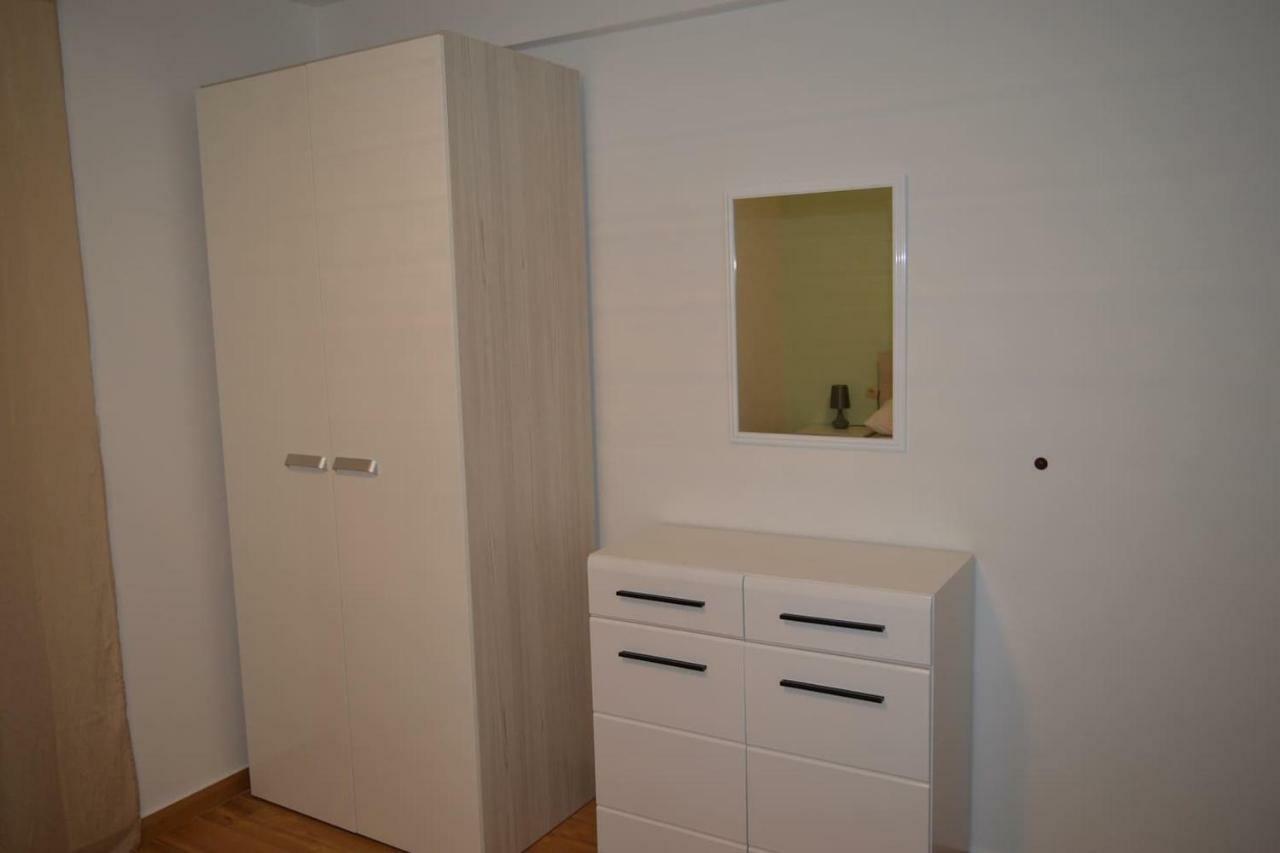 Fourm Appartement Bibinje Buitenkant foto