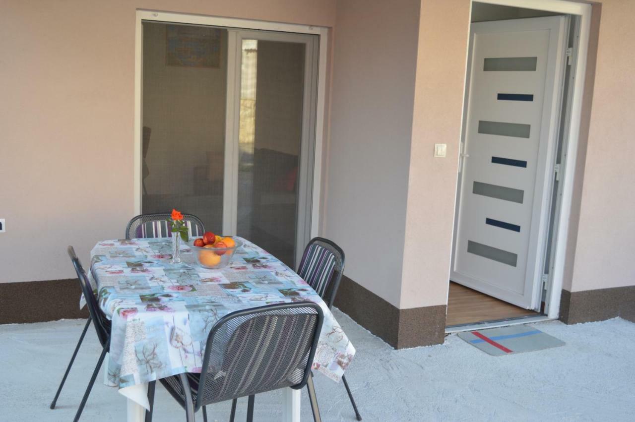 Fourm Appartement Bibinje Buitenkant foto